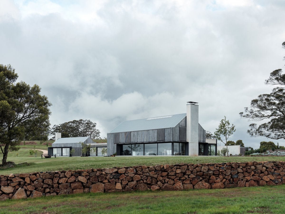 YinjiSpace Luke Moloney Architecture x Highlands House
